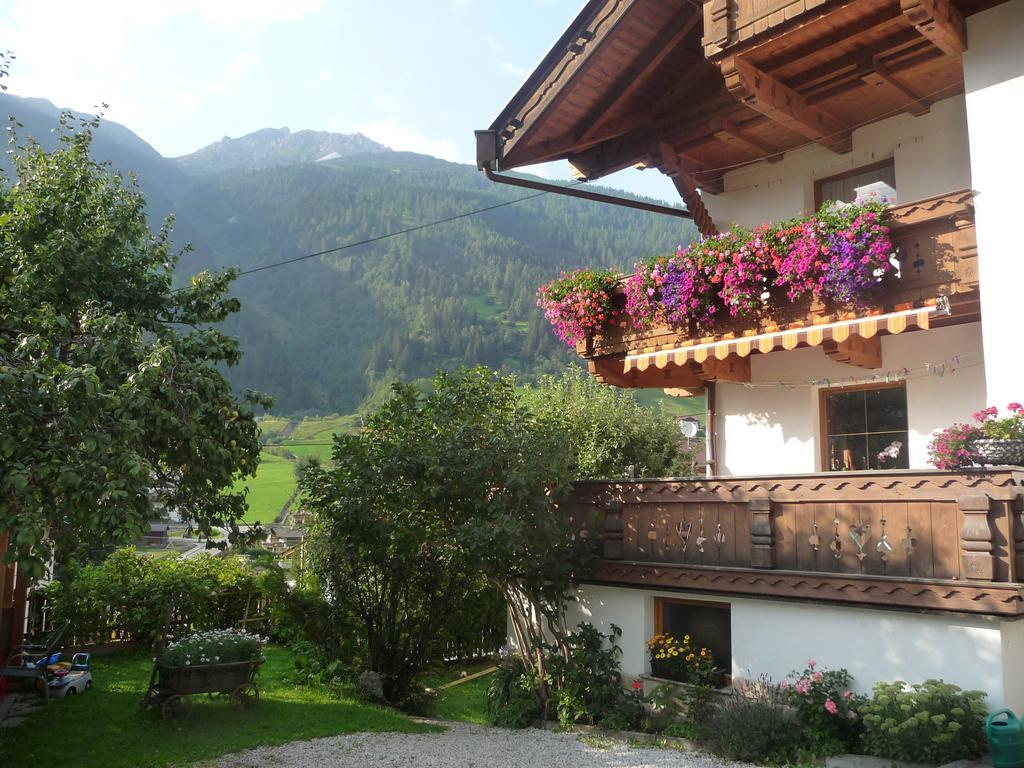 Familie Neunhaeuserer Neustift im Stubaital Εξωτερικό φωτογραφία